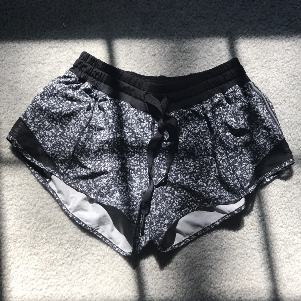 Lululemon Hotty Hot Shorts